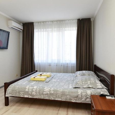 Apartament On Vasylia Lypkivskoho 24 Киев Экстерьер фото